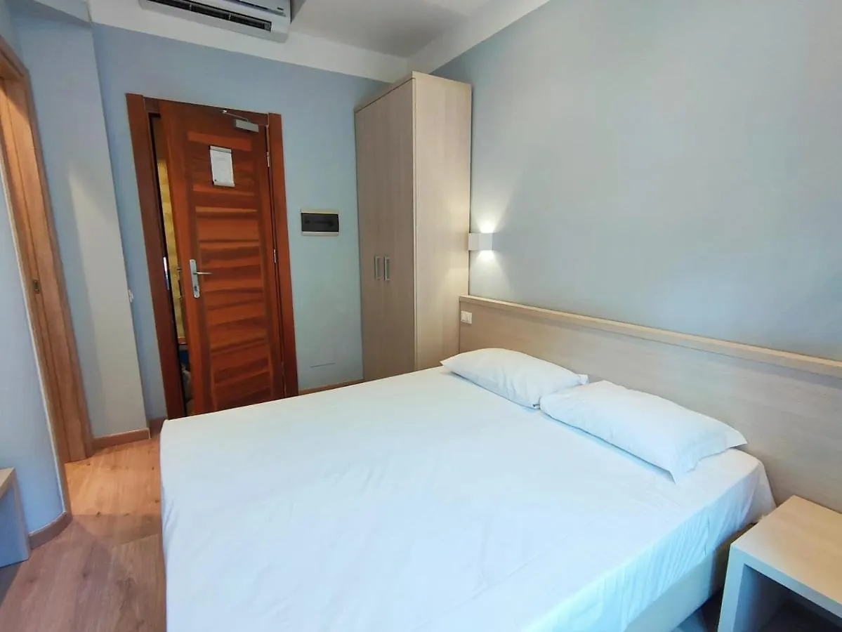 Flavia Suite Ρώμη Bed and Breakfast